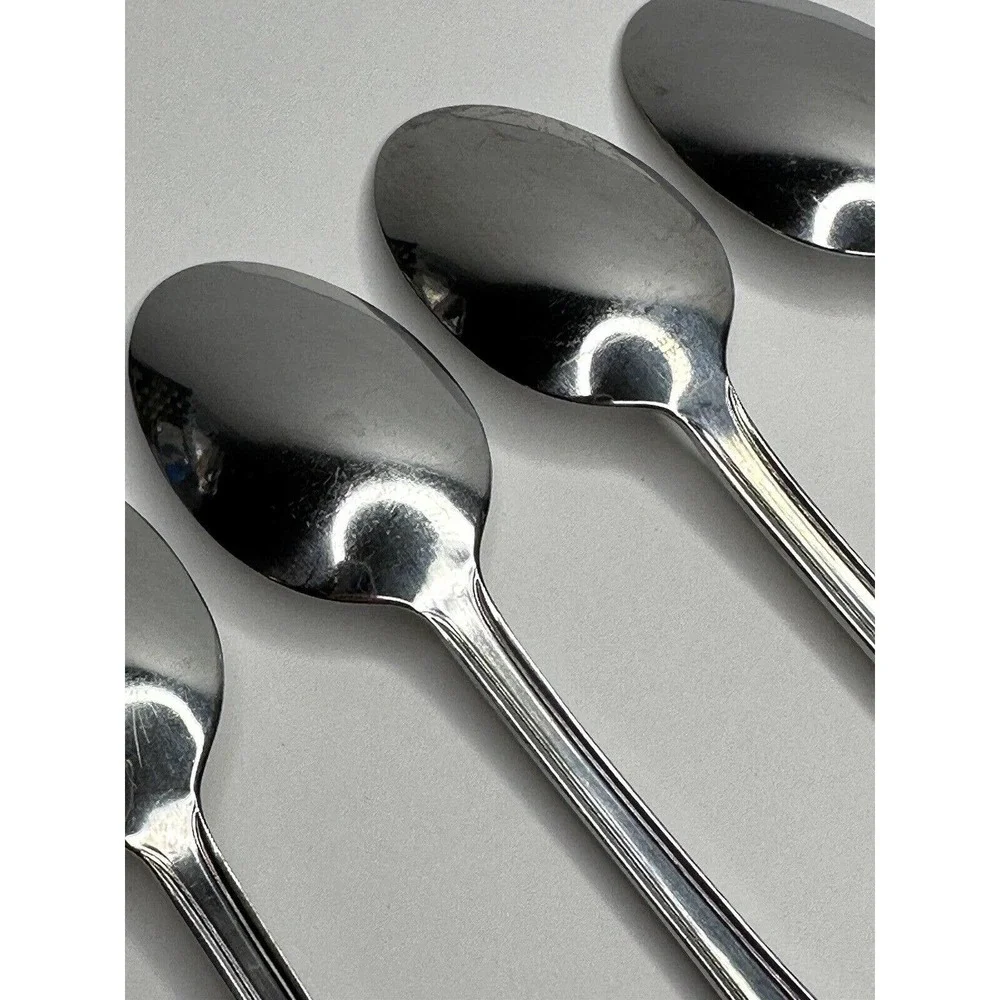 Oneida TRESS/ Hollis‎ Stainless Flatware Replacement 4 Pc Spoon